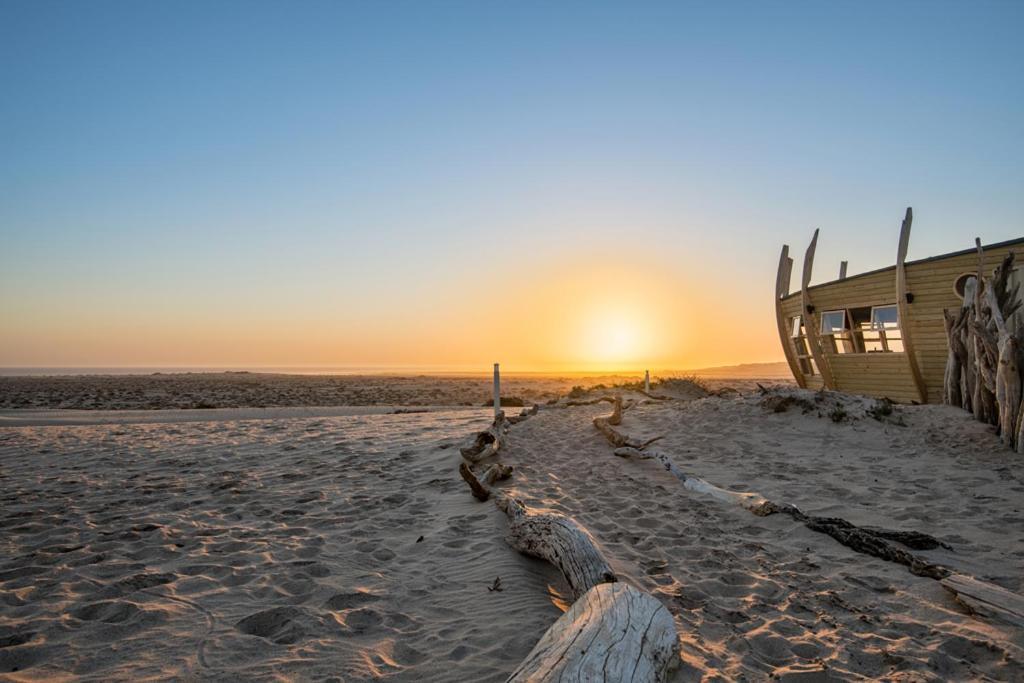Shipwreck Lodge Mowebaai Luaran gambar